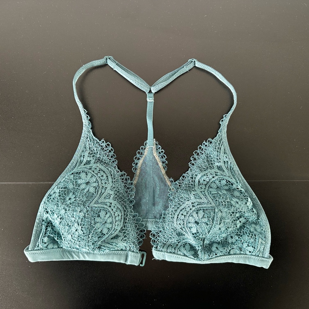 Victoria’s Secret lace bralette
